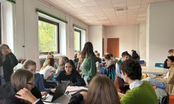 La redazione del Giornalotto, composta dagli studenti del liceo Alessandro Volta di Milano. Foto e diritti concessi dal liceo Alessandro Volta.