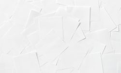 pexels-ds-stories-6991360_foglio bianco fogli bianchi white papers free Pexels