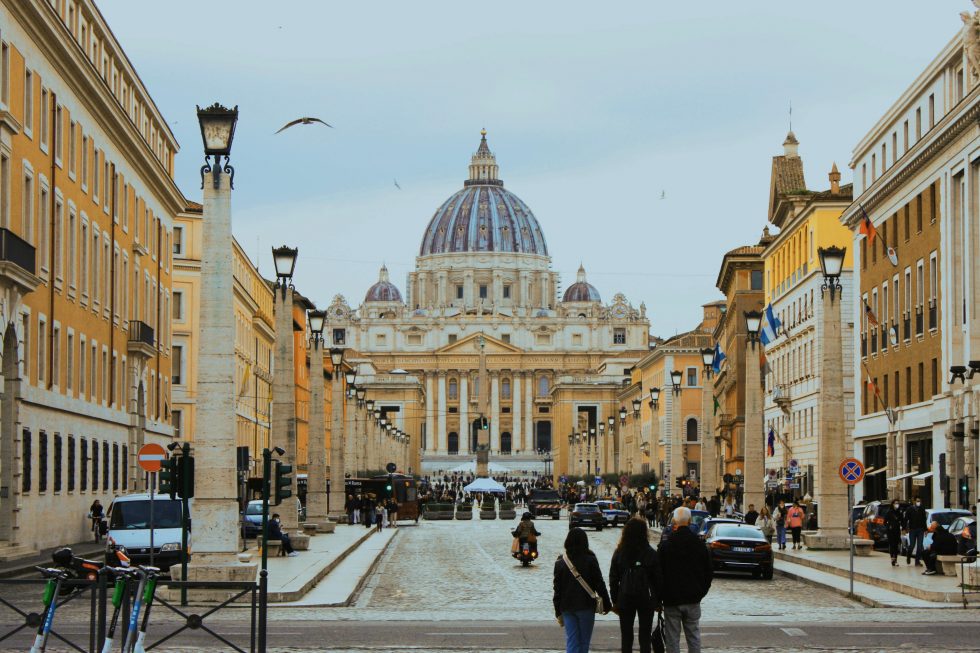 piazza san pietro pexels free