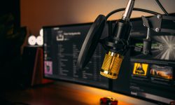 amr-taha-tN7QTFMFobc-unsplash_free_podcast_new_media